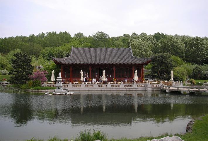 Garten des wiedergewonnenen Mondes im Erholungspark Marzahn in Berlin