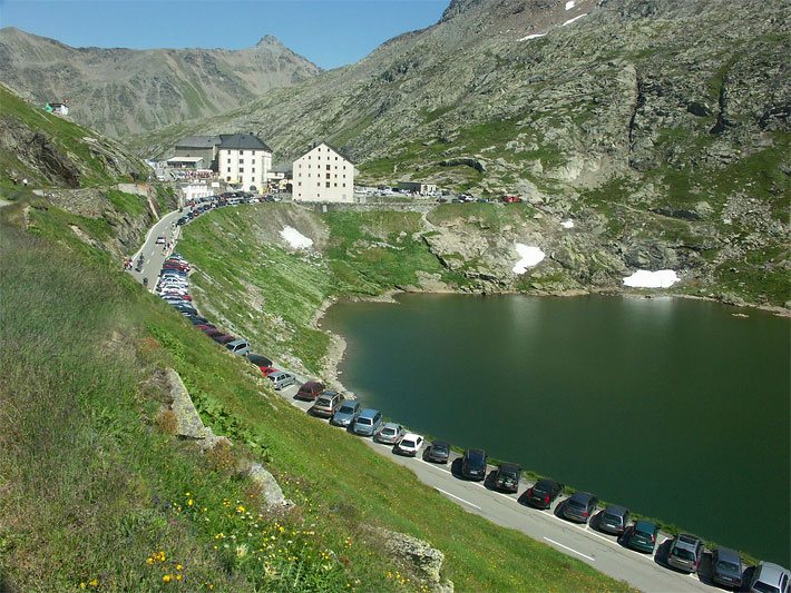 Großer Sankt Bernhard Pass mit der Hospitz