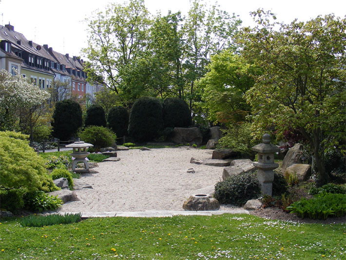 Zen-Garten am Kranenkai in Würzburg